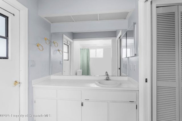 1350 Gatewood Avenue, Spring Hill, FL 34608