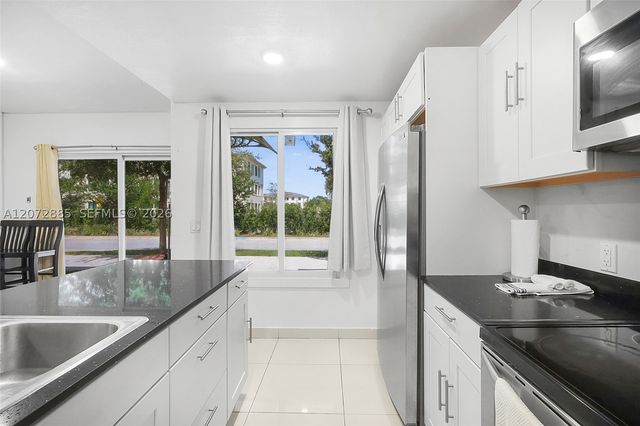 25888 SW 139th Path 25888, Homestead, FL 33032