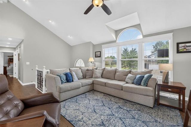 1505 Birch Drive, Greenwood, MO 64034