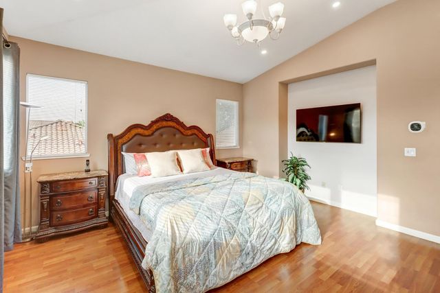 4879 Darlington Ln, Sacramento, CA 95835