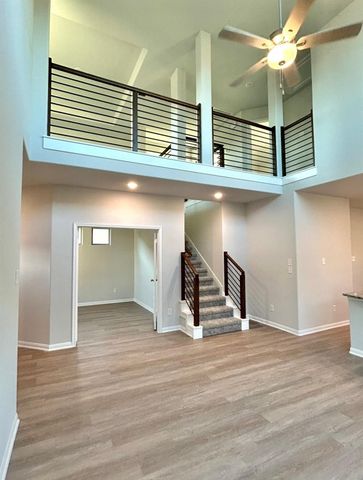1041 Garden Sun Drive, Bellville, TX 77418