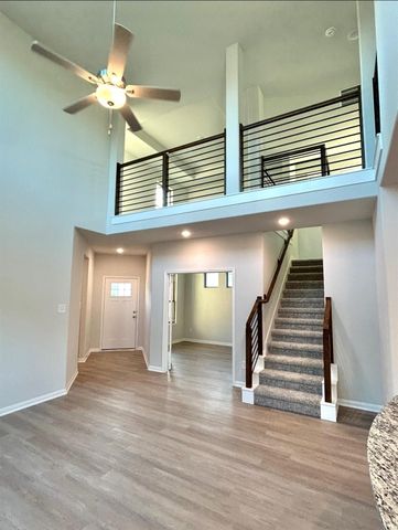 1041 Garden Sun Drive, Bellville, TX 77418
