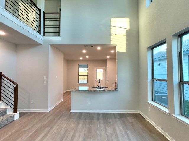 1041 Garden Sun Drive, Bellville, TX 77418