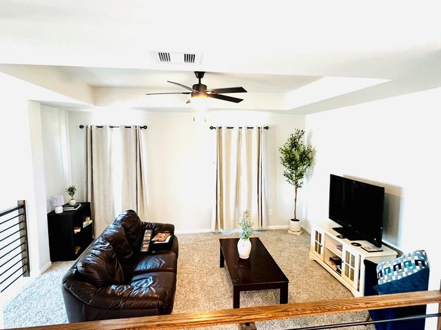 1041 Garden Sun Drive, Bellville, TX 77418