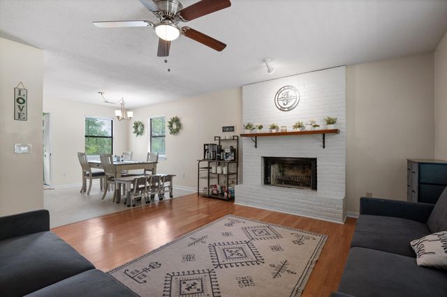 411 Meadow Green Drive, Ringgold, GA 30736