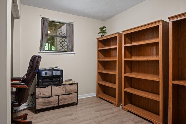 411 Meadow Green Drive, Ringgold, GA 30736