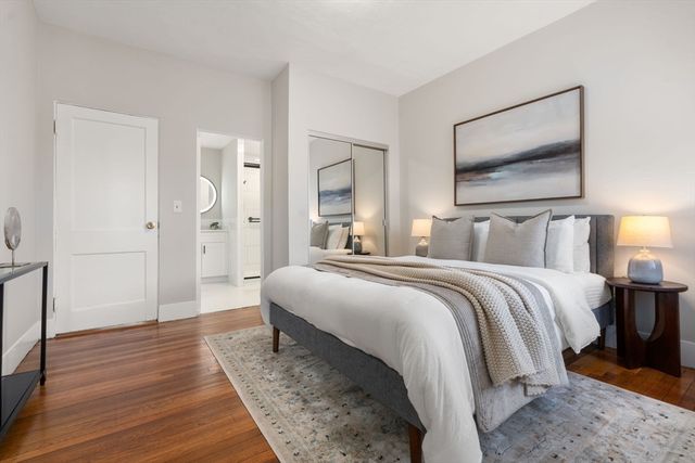 140 Fuller Street 3, Brookline, MA 02446