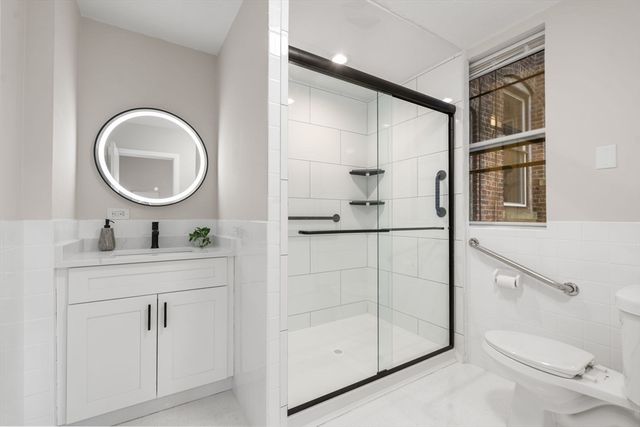 140 Fuller Street 3, Brookline, MA 02446