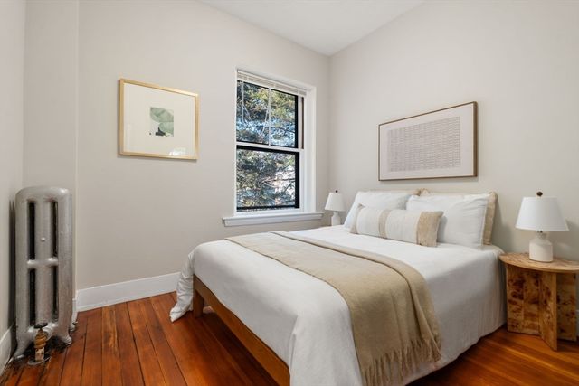 140 Fuller Street 3, Brookline, MA 02446