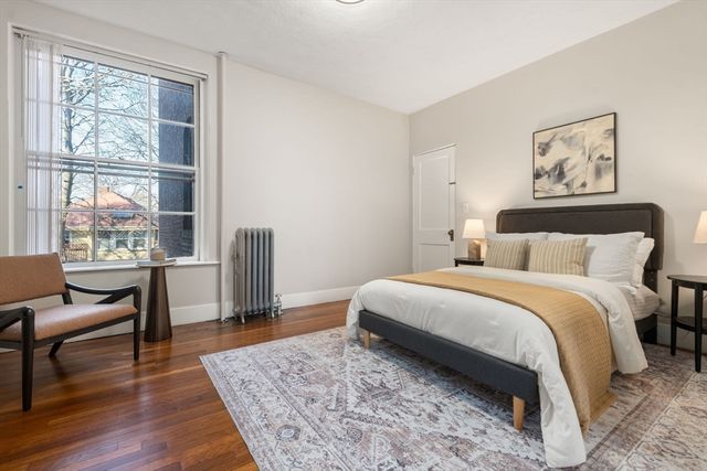 140 Fuller Street 3, Brookline, MA 02446