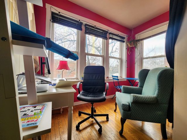 2218 N Saint Louis Avenue 2, Chicago, IL 60647