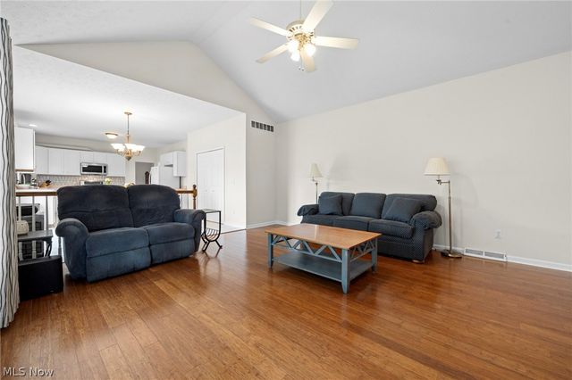 17118 Woodlawn Court, Strongsville, OH 44149