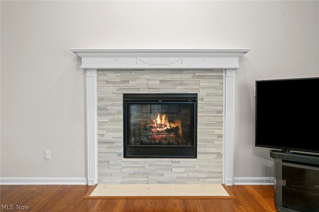 17118 Woodlawn Court, Strongsville, OH 44149