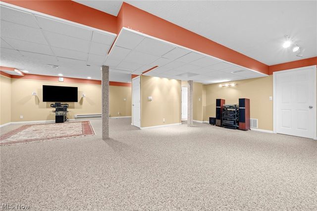 17118 Woodlawn Court, Strongsville, OH 44149