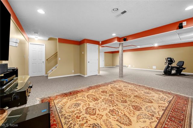 17118 Woodlawn Court, Strongsville, OH 44149