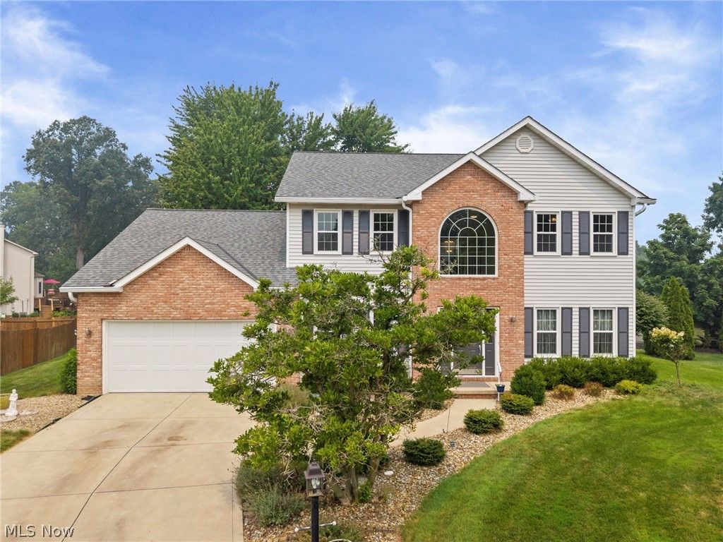 17118 Woodlawn Court, Strongsville, OH 44149
