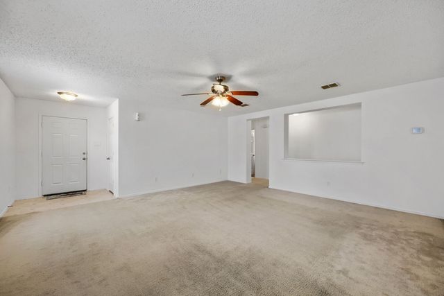 903 Hems Lane, Arlington, TX 76001