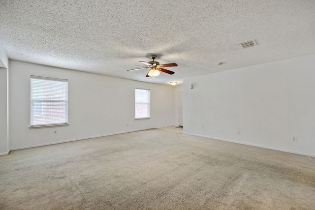 903 Hems Lane, Arlington, TX 76001