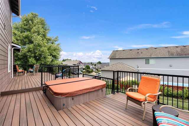 16815 134th Avenue Ct E, Puyallup, WA 98374