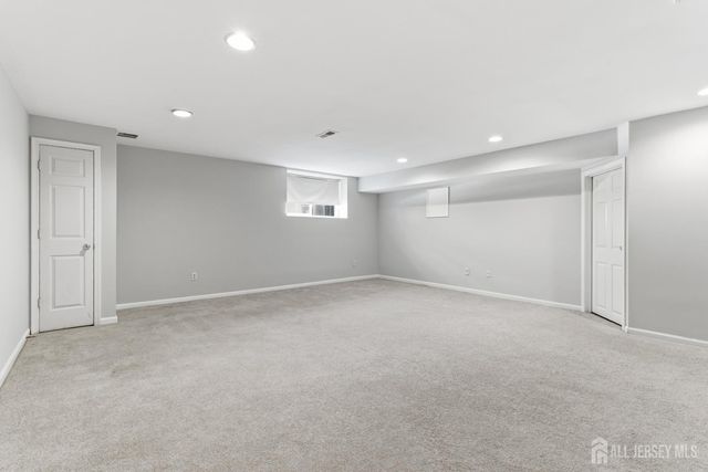 12 Rondell Lane, Old Bridge, NJ 08879