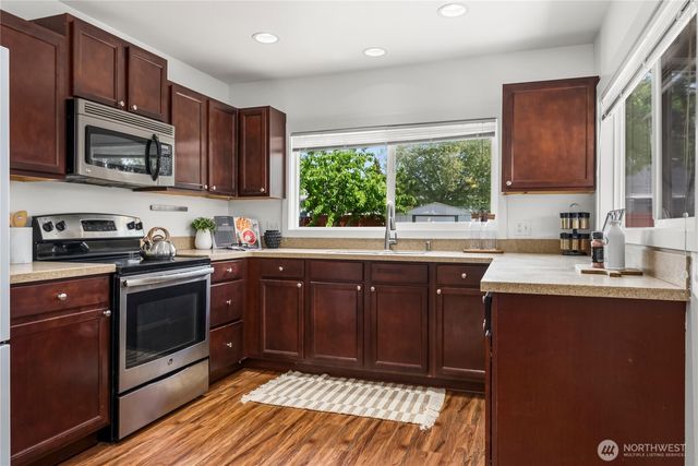 516 Pelly Avenue N, Renton, WA 98057