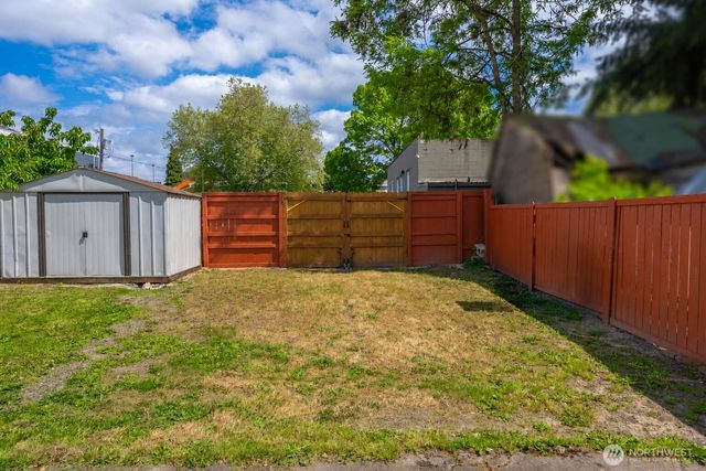 516 Pelly Avenue N, Renton, WA 98057