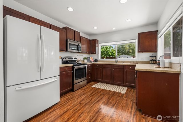 516 Pelly Avenue N, Renton, WA 98057