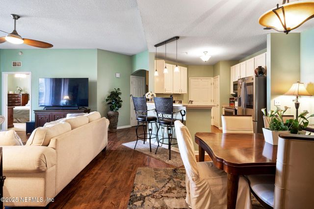 785 OAKLEAF PLANTATION Parkway, 622, Orange Park, FL 32065