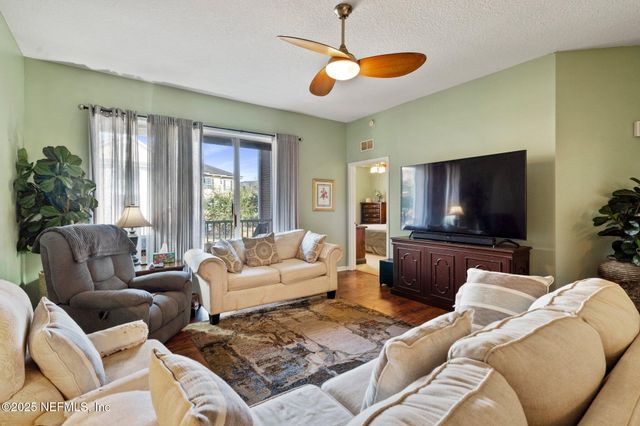 785 OAKLEAF PLANTATION Parkway, 622, Orange Park, FL 32065