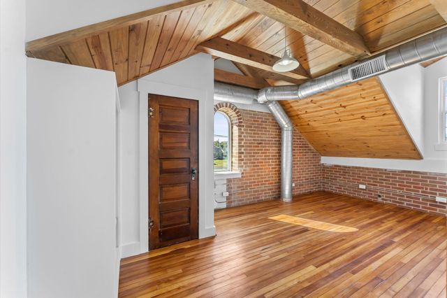 1420 Fm 1960, Dayton, TX 77535