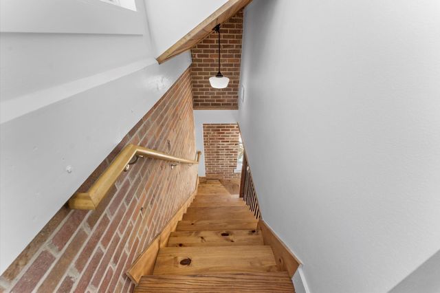 1420 Fm 1960, Dayton, TX 77535