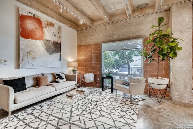 1115 S Alamo St Unit 2203, San Antonio, TX 78210