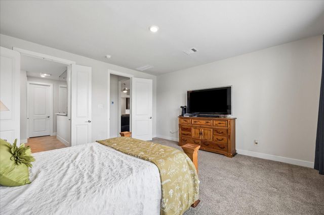 2212 Clements Shore Lane, La Porte, TX 77571