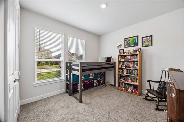 2212 Clements Shore Lane, La Porte, TX 77571