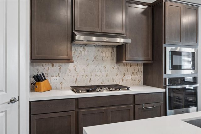 2212 Clements Shore Lane, La Porte, TX 77571