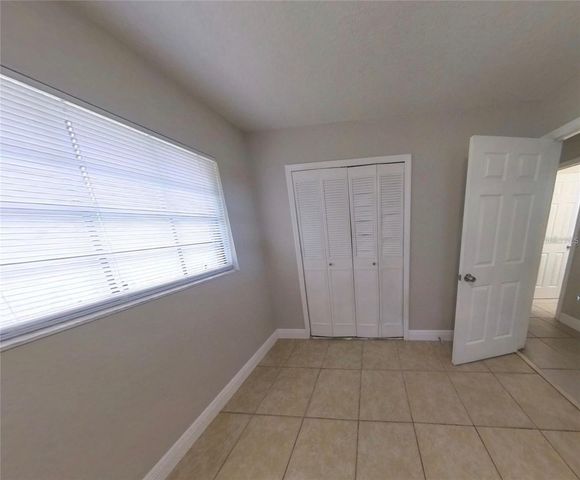210 N LONE OAK DRIVE 1, Leesburg, FL 34748