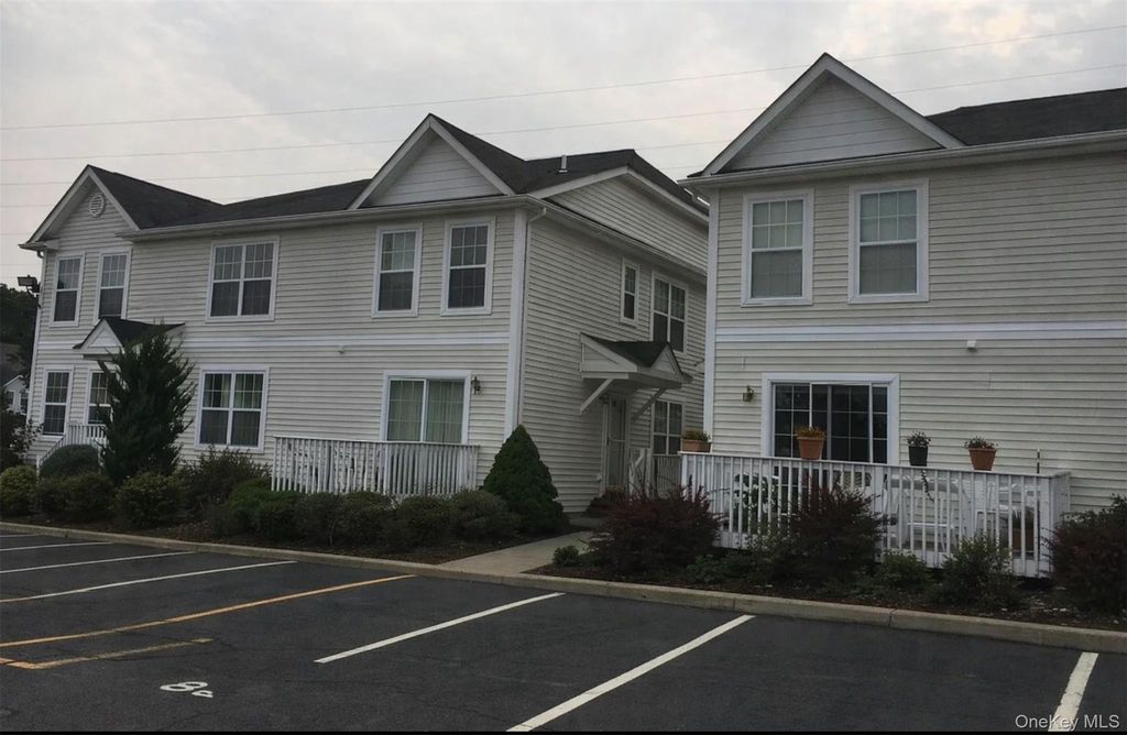 51 Jordan Lane, Middletown, NY 10940