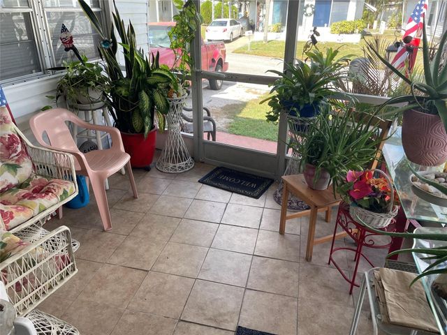 8620 SW 22nd Street, Davie, FL 33324