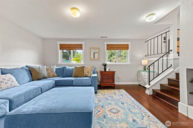 34408 27th Avenue SW, Federal Way, WA 98023