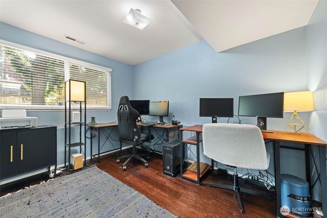 34408 27th Avenue SW, Federal Way, WA 98023
