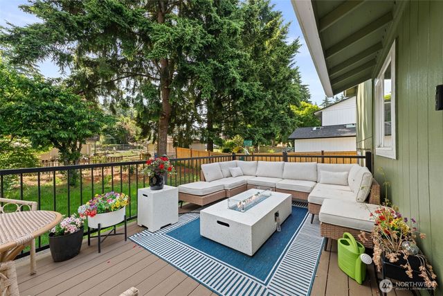 34408 27th Avenue SW, Federal Way, WA 98023