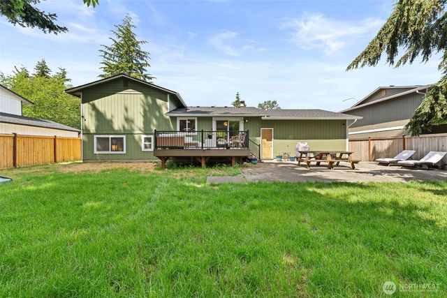 34408 27th Avenue SW, Federal Way, WA 98023