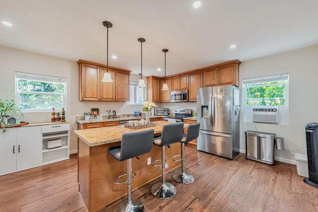 2468 Hidden Lane, Hayward, CA 94541