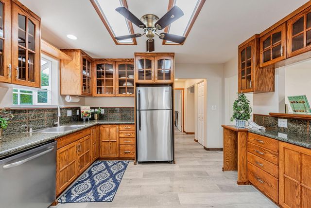 2468 Hidden Lane, Hayward, CA 94541