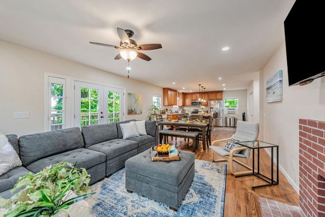 2468 Hidden Lane, Hayward, CA 94541