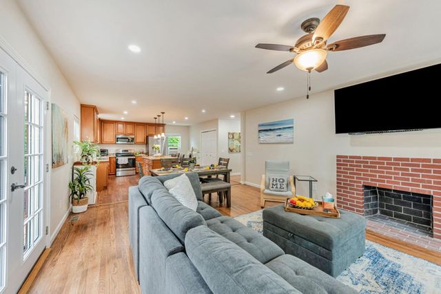 2468 Hidden Lane, Hayward, CA 94541