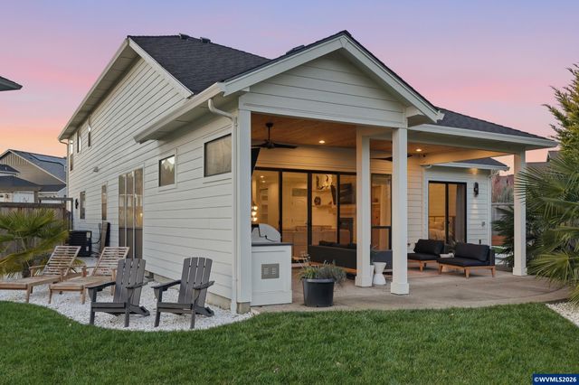 4114 Illahe River Ct S, Salem, OR 97302