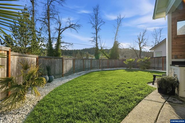 4114 Illahe River Ct S, Salem, OR 97302