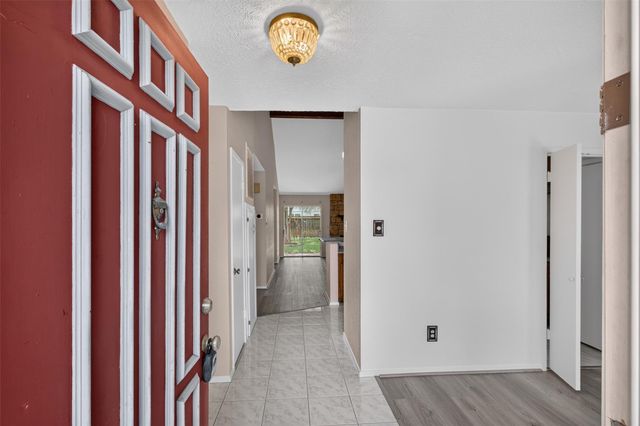 14338 Royal Hill Drive, Houston, TX 77083