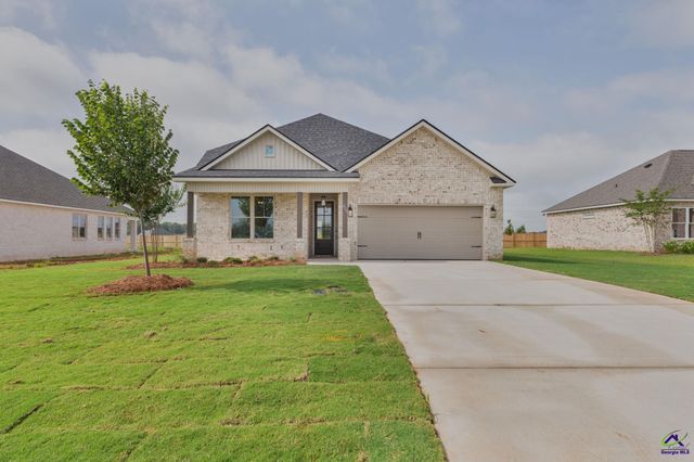 220 Farmland Circle, Perry, GA 31069